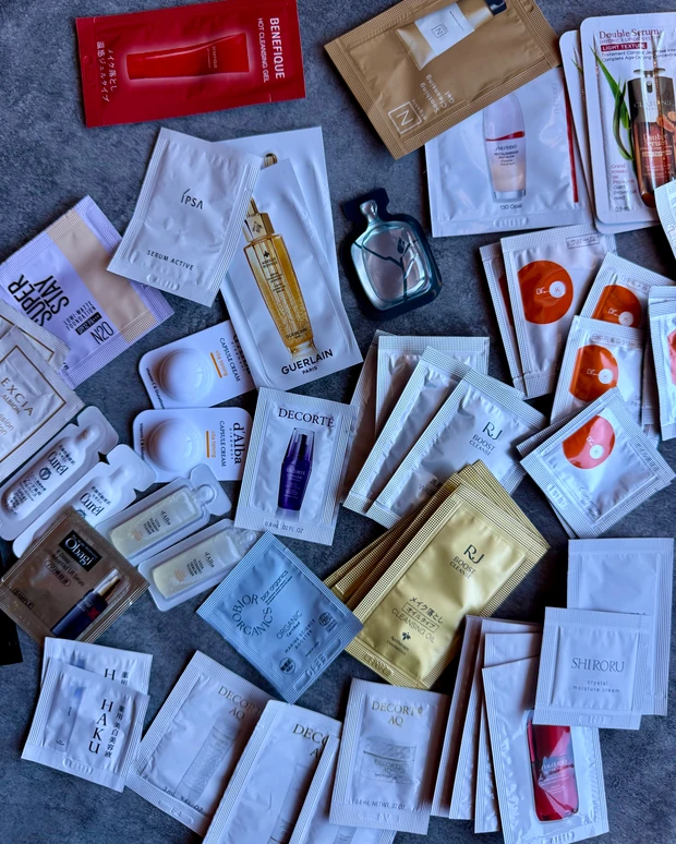 ジムも温泉もこれ１冊！無印良品のカードフォルダーがトラベルポーチの新定番⁈中身公開レビュー_4