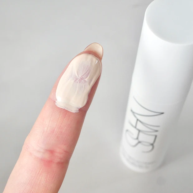 NARS ナーズ 下地 ライトリフレクティングトーンアップヴェール