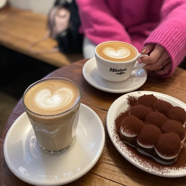  新沙 韓国旅行 ソウル カロスキル 狎鴎亭 milestone coffee マイルストーンコーヒー ソウルカフェ