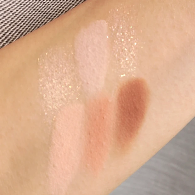 2aN(トゥーエーエヌ) ベターミーアイパレット 10 ピクニックのスウォッチ