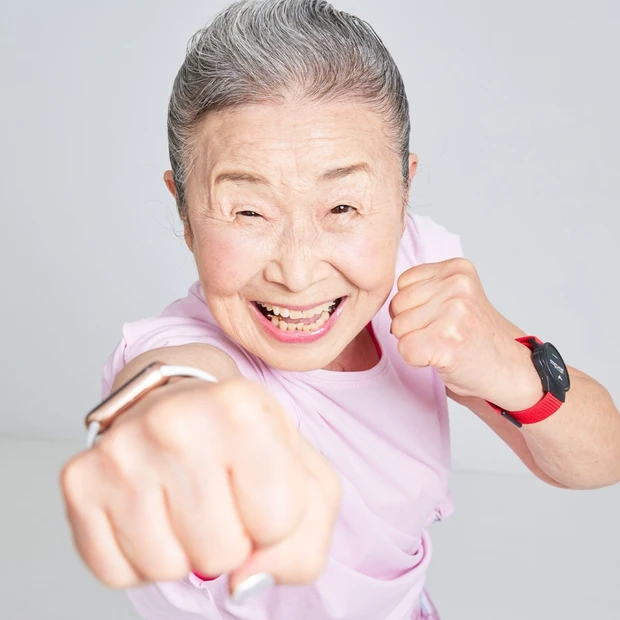 【日本最高齢！】90歳の現役フィットネスインストラクターの「タキミカさん」が語る。「夢をあきらめる必要なんてない！」