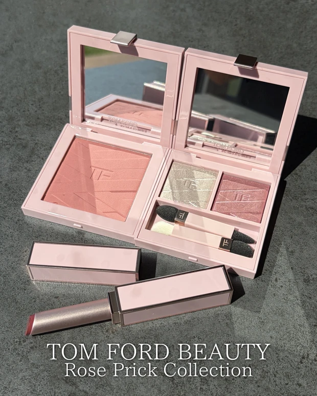 7.3start TOM FORD BEAUTY 限定アイカラー 01 ピンク ディザイア_7