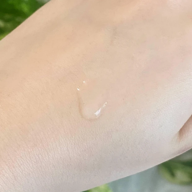 化粧水のテクスチャ