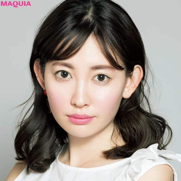 うるみ仕込みアイで作る！ ポメラニアンみたいな儚げモテメイク