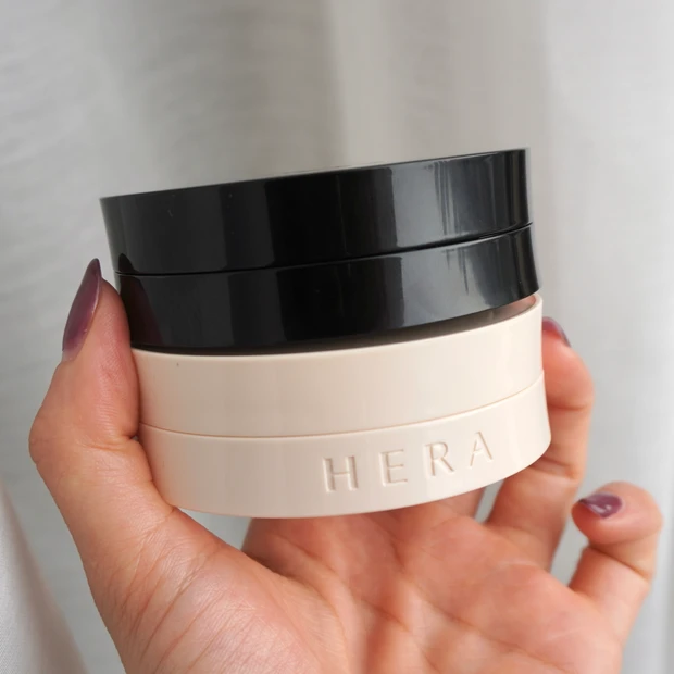 HERA ヘラ NEW ブラック クッション ファンデーション マット肌 韓国コスメ デパコス