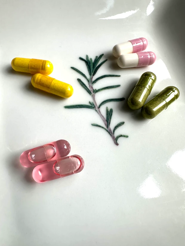 かわいいいのに有能!「 feat.(フィート)」 カプセルには効かせる工夫がぎっしり。_1_1