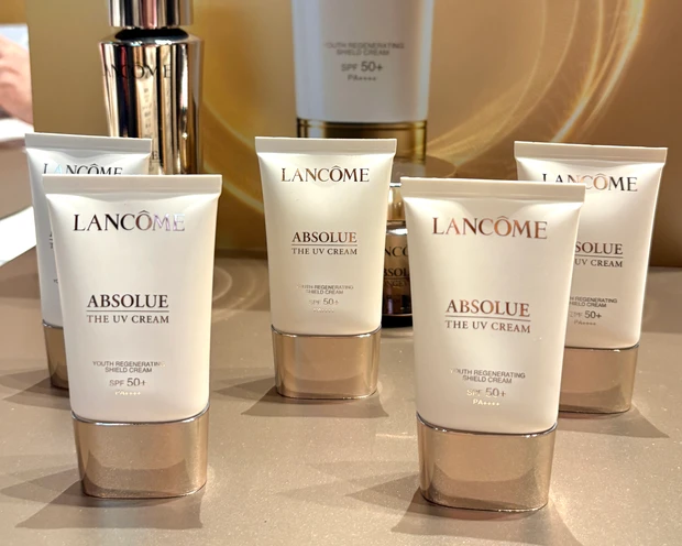 ランコム アプソリュ ザ UV クリーム
