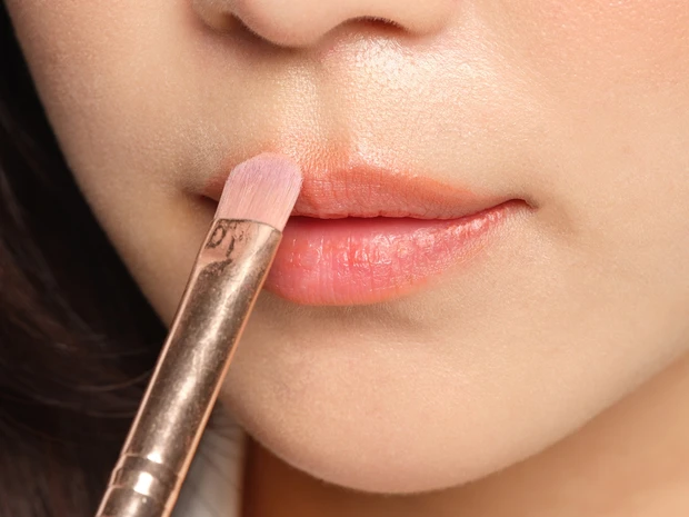 リリミュウで人中メイク