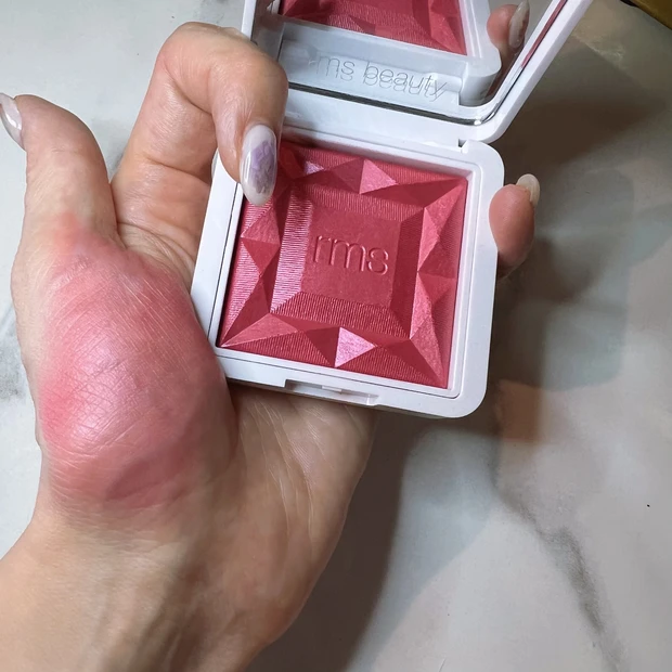 ハイドラパウダーブラッシュ ザクロフィズ