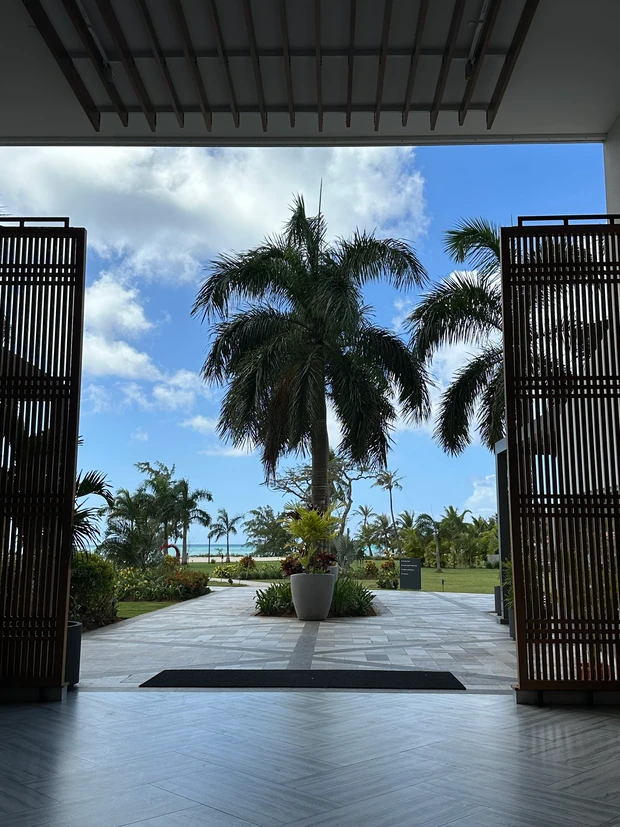 成田からたった約3時間！南の島でフラワーセラピー心身が安らぐサイパンデトックスの旅(2)_2_1