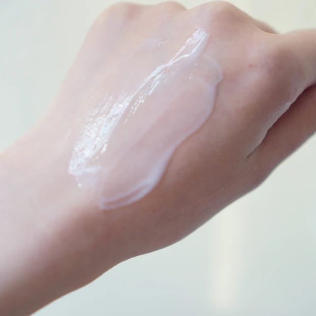 乾燥によるくすみケアにも。新発売の濃密美白クリーム_2