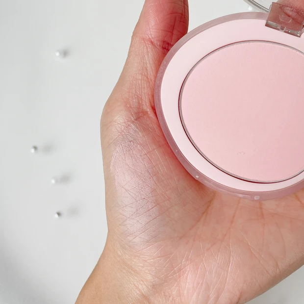 ベストコスメ2025 ブルベ夏 デイジーク チーク02