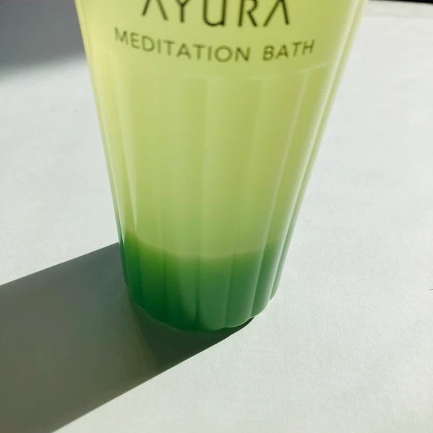 未使用　アユーラ　クリスマスコフレ　 2023 アユーラ×クリスマスコフレ2023】発売日＆予約日は？｜大人気