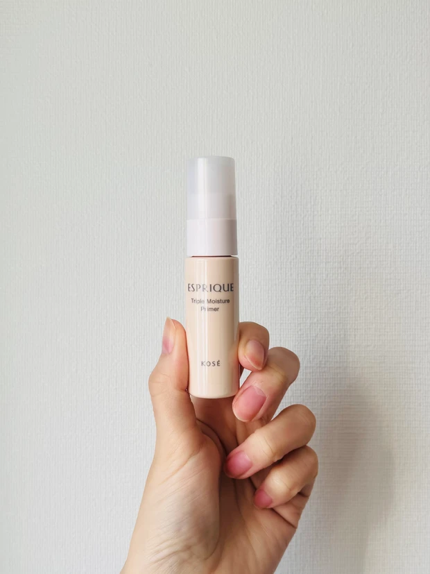 エスプリークのトリプル モイスチュア プライマー01