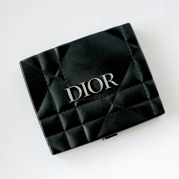 Dior ディオール ショウ サンク クルール ケース