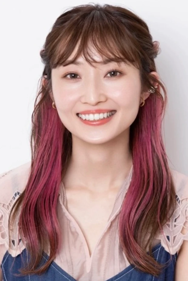 MAQUIA公式インフルエンサー えり