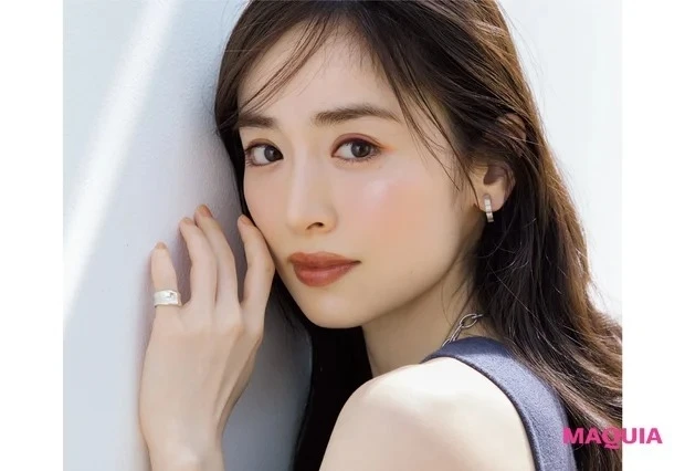 【プチプラアイシャドウ】CANMAKE シルキースフレアイズ_微熱ブラウンで作るセンシュアルな眼差し