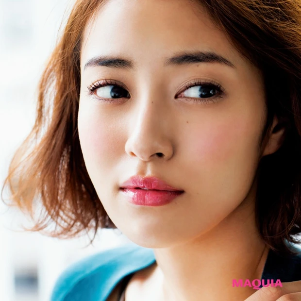 唇の大きさ別で選ぶ赤リップ！元の大きさを目立たせない塗り方は？