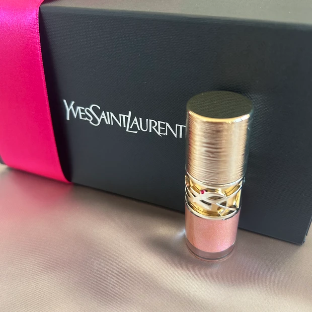 ラブシャイン グロスプランパー12 パッケージ