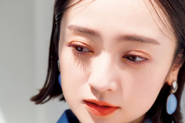 【秋メイク】乾いたムードが洒脱な 辛口オレンジフェイス　how to makeup