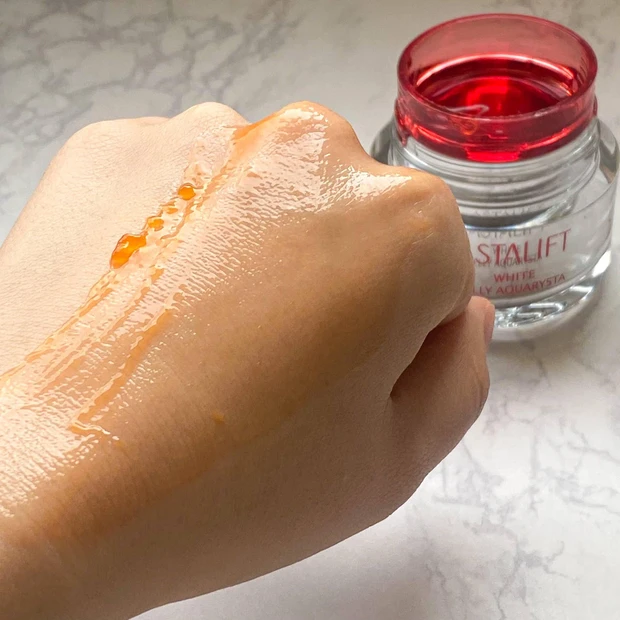 【土台を変えればすべてがかわる】待望の美白タイプが登場。ASTALIFT（アスタリフト）のホワイトジェリーアクアリスタで、美白もハリもうるおいも。_2_3