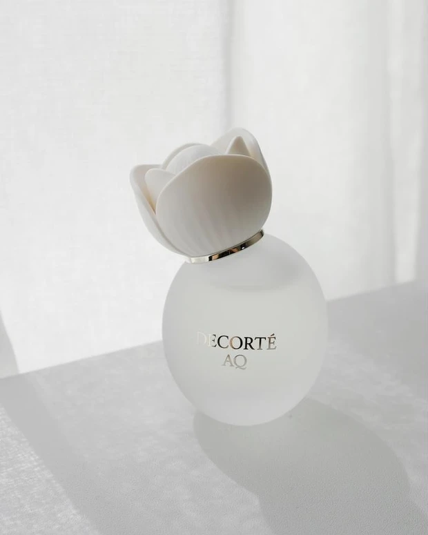 【6位】コスメデコルテ「AQ」からヘアミスト誕生! ころんとした可憐なフォルムもかわいい♡