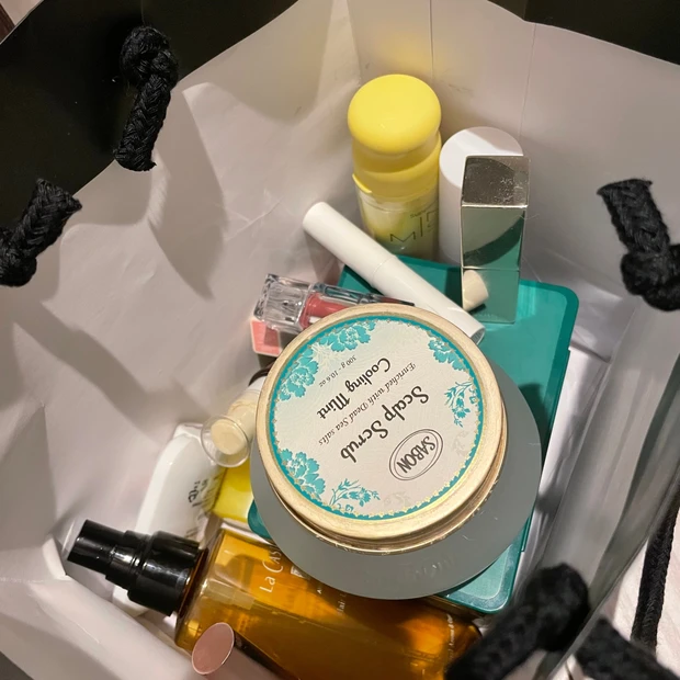 年末なので断捨離しました🙏🧴💄🌬️