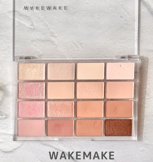 モカムースメイク 使用コスメ WAKEMAKE ソフトブラーリングアイパレット 02