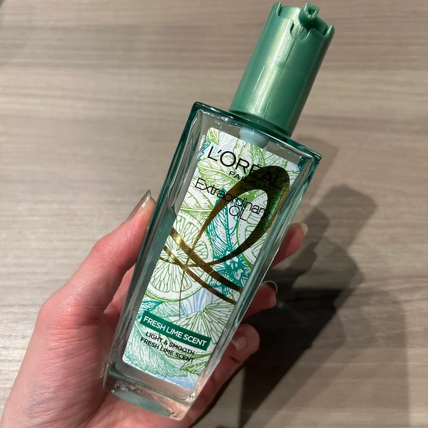 エクストラオーディナリーオイル パッケージ