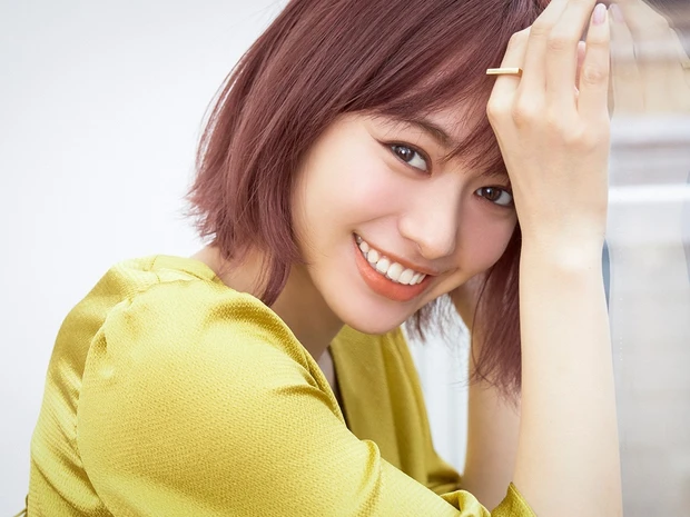 舞香さんの恋愛観や自分の性格について教えて！ どんどん素敵になっていく秘密に迫る『山本舞香100問100答』Vol.6