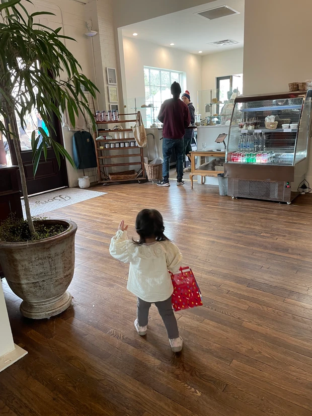 【自己紹介】マキアインフルエンサー１年目のFUMIです！ 海外在住🇺🇸なので今人気の買うべき海外コスメ&溺愛スキンケア・コスメについて発信していきます♡_2_2