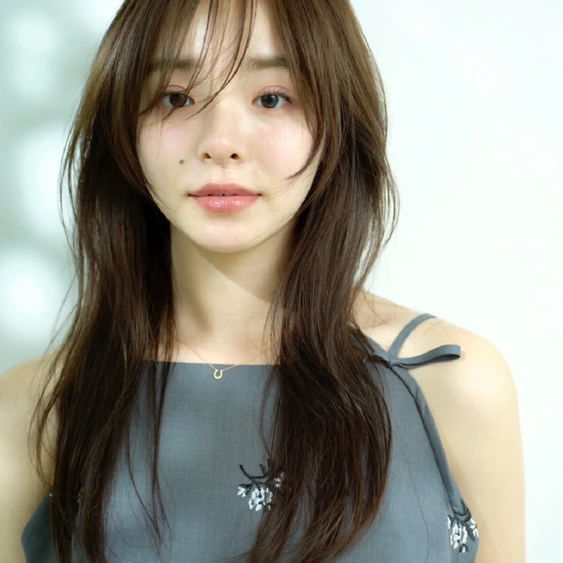 【ハッシュカット】韓国風ウルフカット×シャギーレイヤーで旬顔に！ トレン…