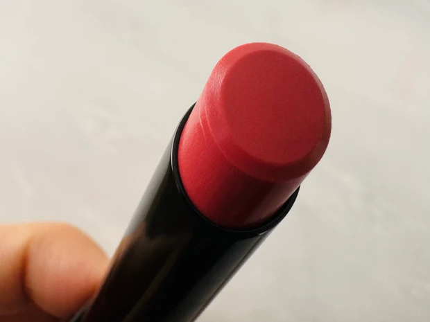 KATEのリップモンスター クリアトーン C02 肉色モンスター