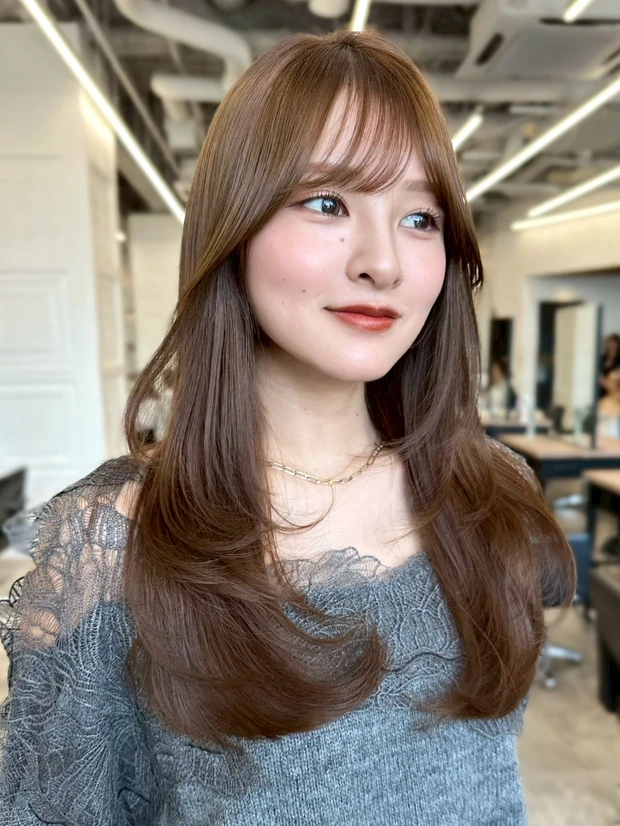 髪型 くびれロング ロングヘア 前髪あり サイド