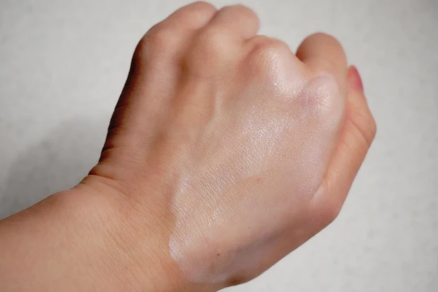 【プリマヴィスタ】新発売の超オイリー肌用下地を乾燥肌が使ってみた｜スキンプロテクトベース〈皮脂崩れ防止〉_3_2