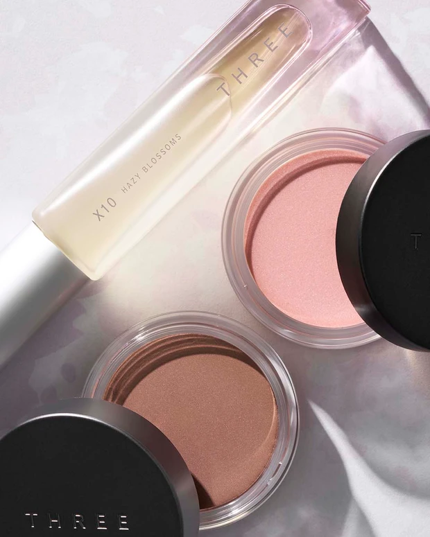 THREEのジュビリーコレクションキービジュアル