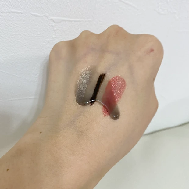 毛穴汚れもスッキリ！FANCLマイルドクレンジング<ブラック＆スムース>_3