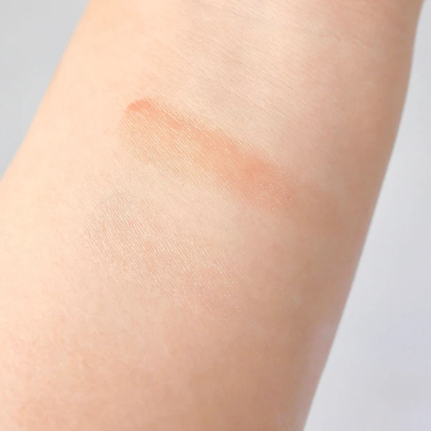 LUNASOL(ルナソル)グロウブラッシュ EX04 Crystal Mellow(クリスタルメロウ)スウォッチ