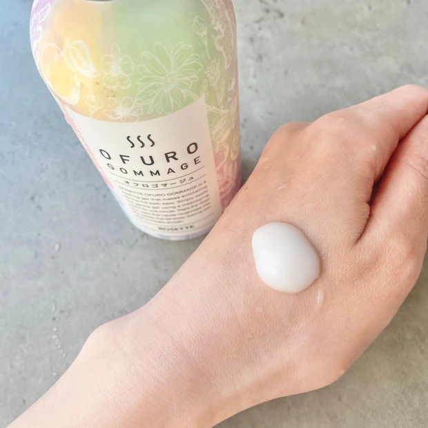 お風呂で簡単に角質ケア！オフロゴマージュでつるすべ肌が叶う3つの理由。【ロゼット】_2_2