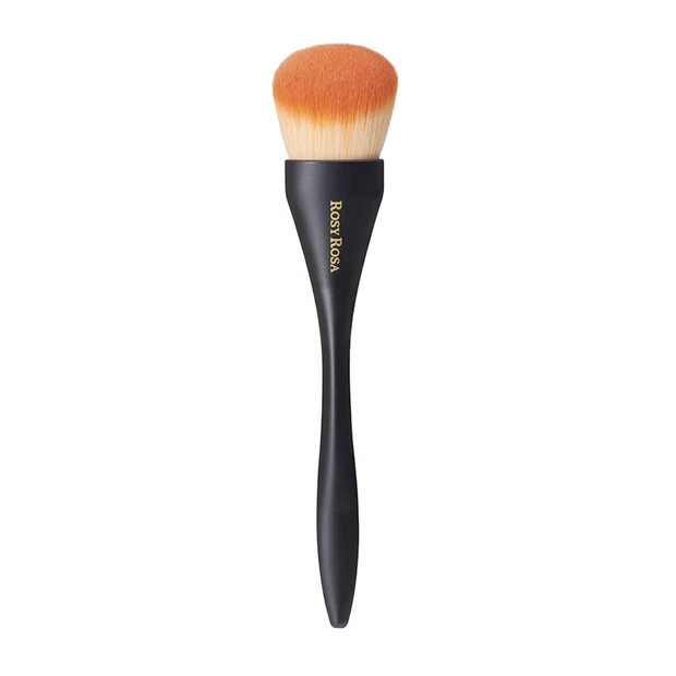 マキア パウダーファンデーション 塗り方 ブラシ ロージーローザ 5