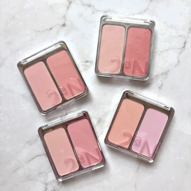 2aN デュアルチーク4色を並べた写真