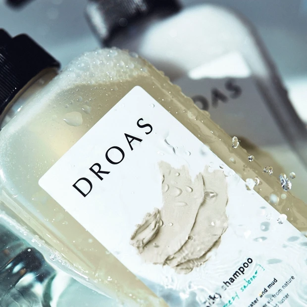 冬こそ頭皮ケアに注力を! DROASのクレイシャンプーで頭皮も髪もまとめ…