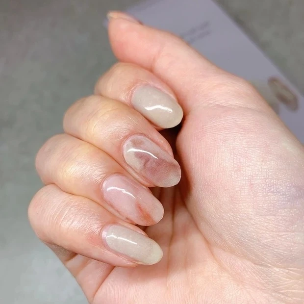 夏のジェルネイルシール_まずは完成系から。この仕上がりは、すごい!