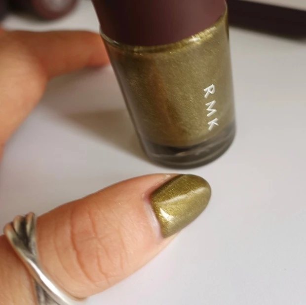 ホリデーコレクション2022 ホリデー ホリデーコスメ クリスマスコフレ RMK ネイルラッカー EX-06 シマリングサイプレス セルフネイル ネイル ネイルポリッシュ