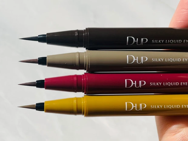 【D-UP】でアイメイクをもっと楽しく！ベストコスメを受賞しているシルキーリキッドアイライナーWPって実際どうなの？_9_2