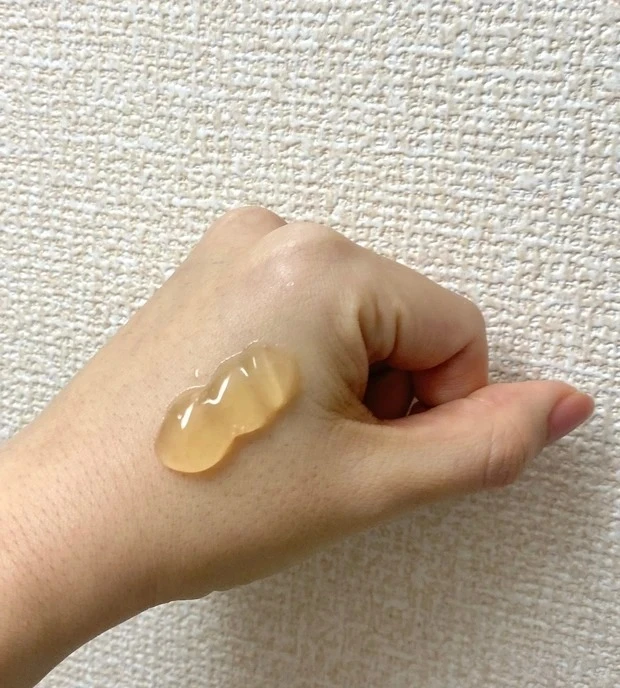 エスト クラリファイイング ジェル ウォッシュレビュー テクスチャー MAQUIA インフルエンサー harukanaさん