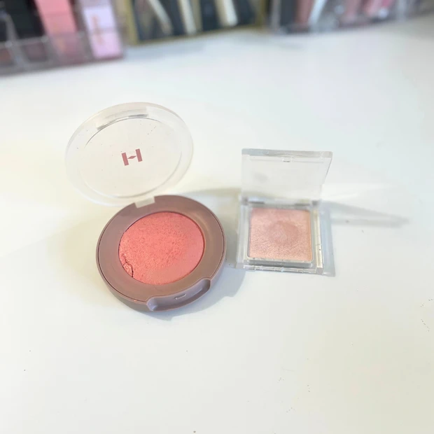 ツヤ肌命の夏🌻の【沼らせメイク】大人っぽさや上品さの中に甘さをミックス🧡アラサーでもできる！あざと可愛いメイク✨_4