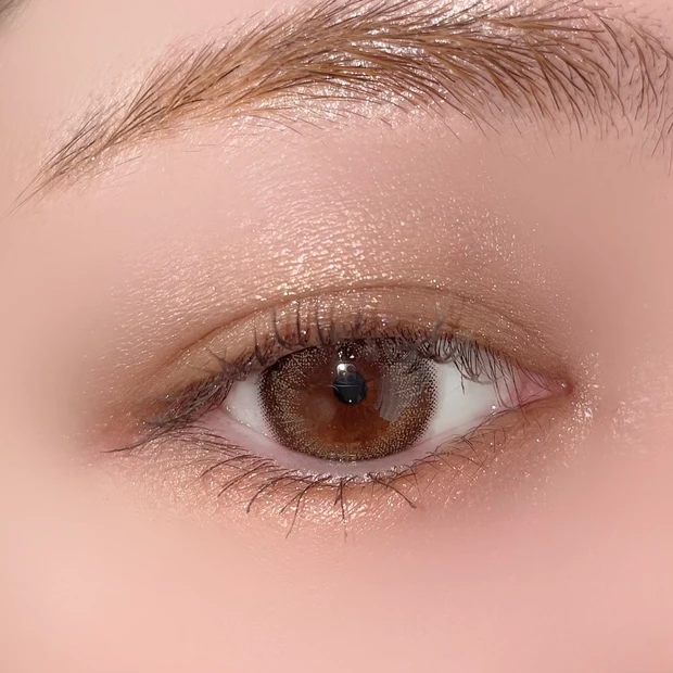 THREE スターゲージングアイシャドウクアッド X02 T.S. : ONLY LOVERS 限定