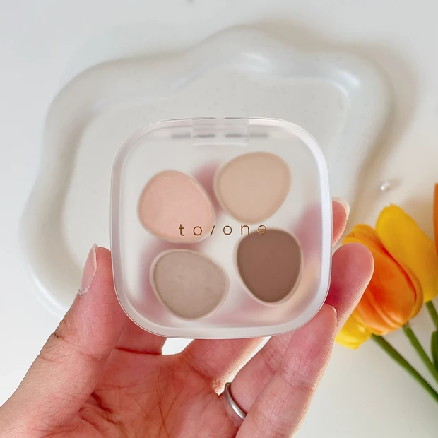 トーン 秋新色アイシャドウ 08 Classy Beige レビュー