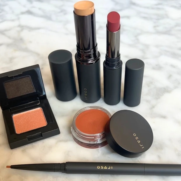 2024 AUTUN MAKEUP COLLECTION